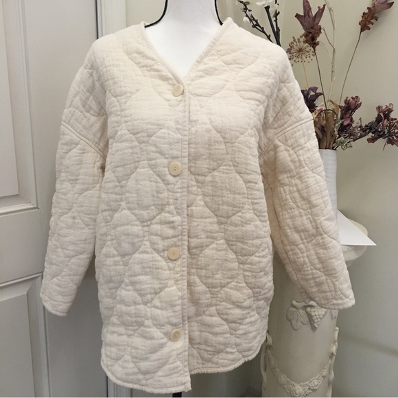 Zara Jackets & Blazers - Zara quilted puffer oatmeal eco conscious cardigan jacket duster button up beige